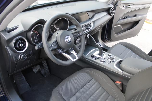 Alfa Romeo Stelvio 2.2 Turbodiesel 160 CV AT8 RWD Business - Foto 7