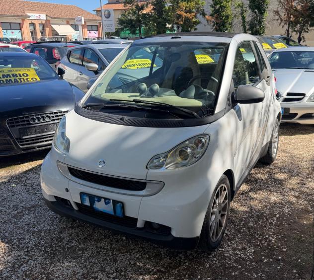 Smart ForTwo 1000 52 kW coupCabrio passion - Foto 3