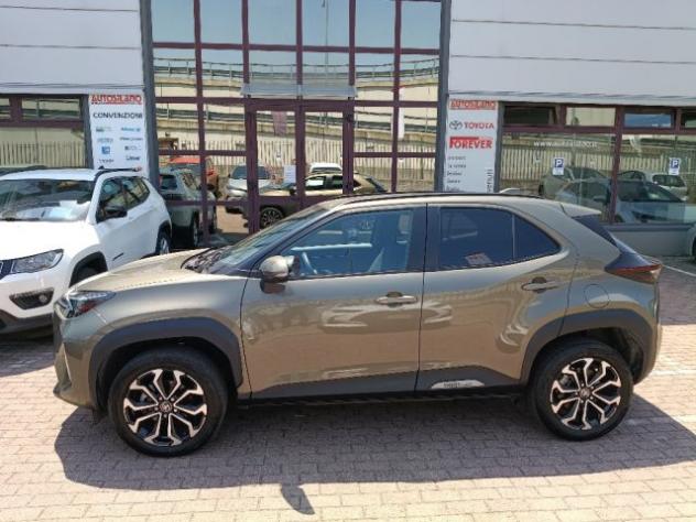TOYOTA Yaris Cross 1.5 Hybrid 5p. E-CVT Trend rif. 23829990 - Foto 8
