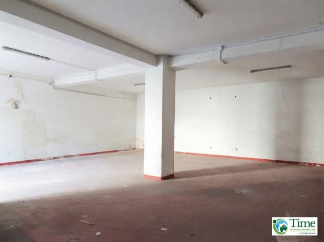 Deposito 190 mq con piccolo ufficio in vendita a Gravina di Catania - Foto 7
