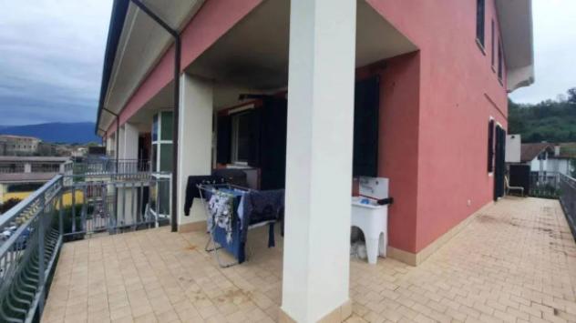 Immobile in asta di 83 m², box auto in vendita a Licciana Nardi - Foto 2