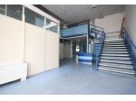 Locale commerciale in affitto a Lucca