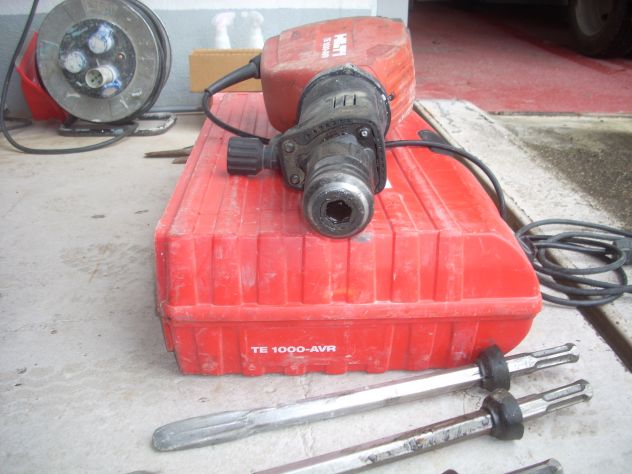 HILTI TE 1000 - AVR martello demolitore usato - Foto 6