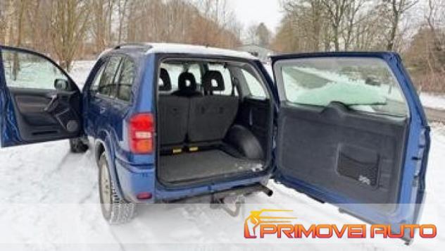 TOYOTA RAV 4 RAV4 2.0 D-4D 116 CV Sol rif. 23303487 - Foto 9