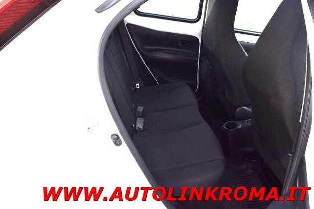 TOYOTA Aygo X 1.0 VVT-i 5 porte 72 CV rif. 23681228 - Foto 8