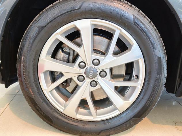 AUDI Q3 2.0 TDI 190CV S-tronic Advanced Plus - Foto 9