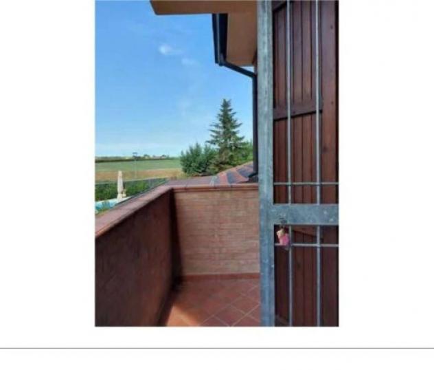 Immobile in asta di 266 m² con più di 5 locali e box auto in vendita a Bastiglia - Foto 2