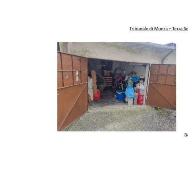 Immobile in asta di 62 m², box auto in vendita a Solaro - Foto 6