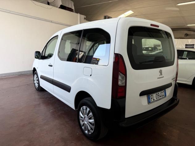 Peugeot Partner Tepee BlueHDi 75 Access - Foto 6