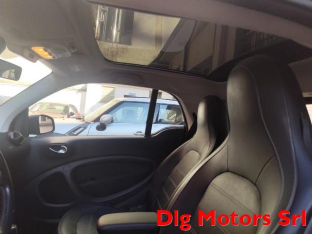 SMART ForTwo 90 0.9 Turbo twinamic allestimento brabus rif. 23952758 - Foto 8