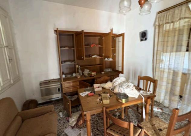 Immobile in asta di 120 m², box auto in vendita a Riva del Po - Foto 8