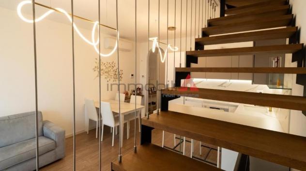 Stupendo Trilocale con Terrazzo in Parquet – Zona Stazione/Centro - Foto 4