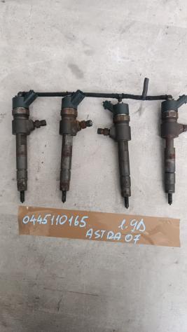 INIETTORI OPEL Astra H S. Wagon 0445110165 diesel 1.9 (0407)