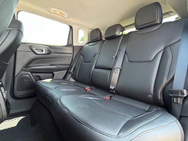 Jeep Compass 1.6 MJet II 96kW Limited - Foto 9