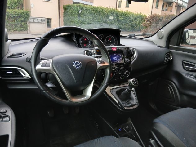 Lancia Ypsilon 1.2 Gold Ok neopatentati prezzo finanziabile - Foto 7