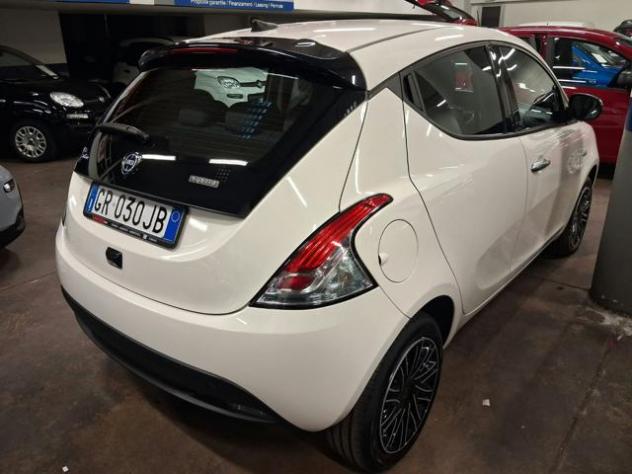 LANCIA Ypsilon 1.0 FireFly 5 porte S&S Hybrid Gold rif. 24162607 - Foto 3