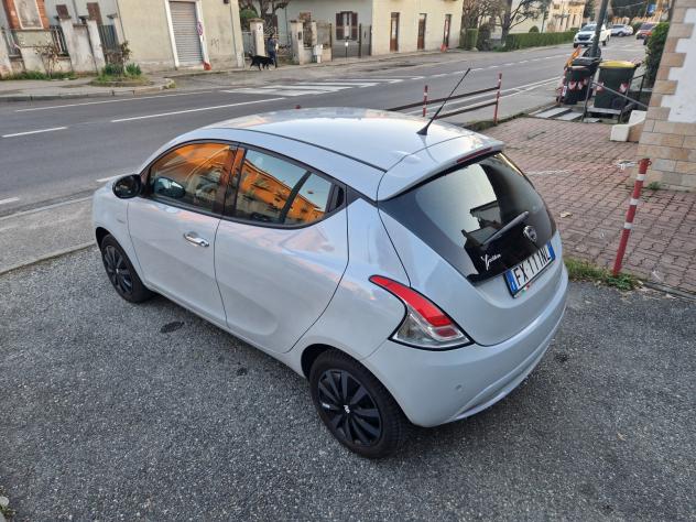 Lancia Ypsilon 1.2 70CV "64.100 km" Bluetooth, Sensori posteriori - Foto 8