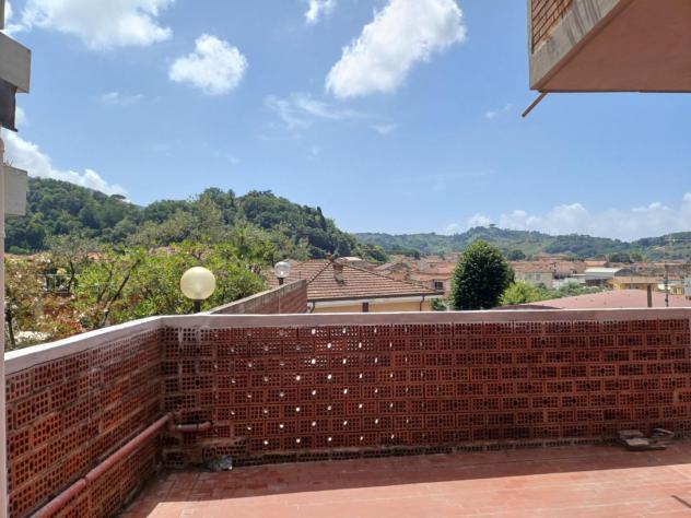 Appartamento in vendita a Fossola - Carrara 90 mq Rif: 1407239