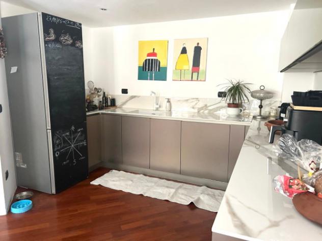 Appartamento di 155 m² con 5 locali e box auto in vendita a Milano - Foto 16