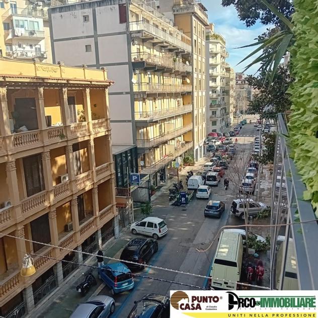Ampio e luminoso Appartamento di 129 mq. in Via della Libertà - Foto 4