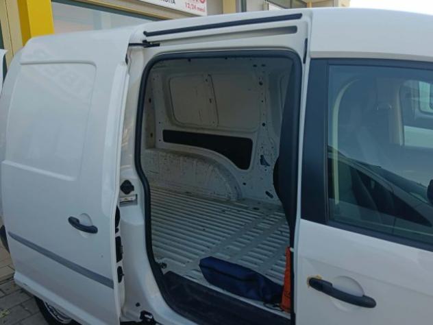 VOLKSWAGEN Caddy 2.0 TDI 102 CV P.L Furgone Maxi rif. 24190888 - Foto 5