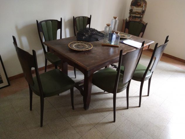 Antico tavolo con 6 sedie - Foto 5