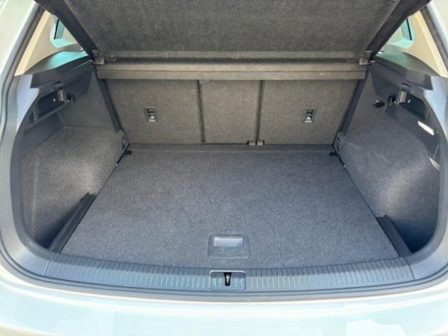 VOLKSWAGEN Tiguan 2.0 TDI 150 CV SCR DSG Life rif. 23914580 - Foto 9