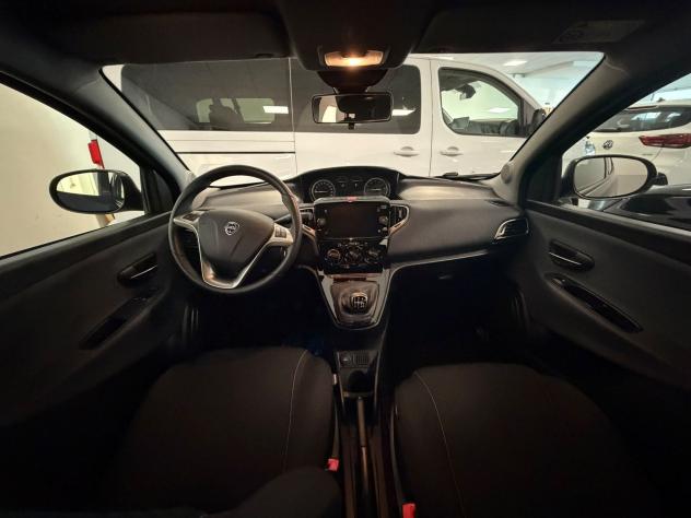 Lancia Ypsilon 1.0 FireFly 70cv S&S Hybrid GOLD - Foto 5