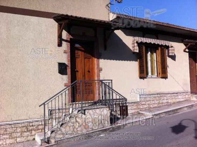 IMMOBILI-IMMOBILE RESIDENZIALE-VIA PISCIARELLO N. 59
