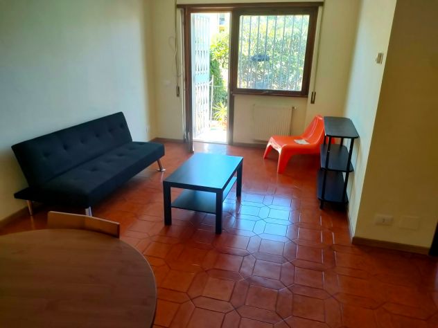Roma Nord – La Storta | Due stanze per studenti in appartamento con giardino - Foto 2