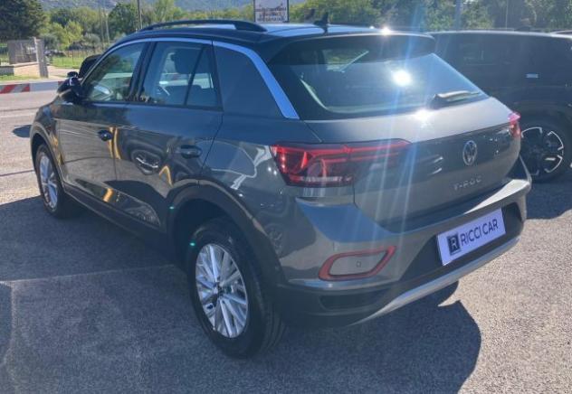 VOLKSWAGEN T-Roc 2.0 TDI SCR 150 CV DSG Life rif. 24085113 - Foto 4