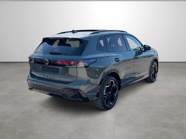 VOLKSWAGEN Tiguan 1.5 eTSI 150 CV ACT DSG R-Line Plus rif. 24151862 - Foto 4