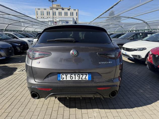 Alfa Romeo Stelvio 2.2 TD 210 CV Veloce AT8 Q4 - Foto 6