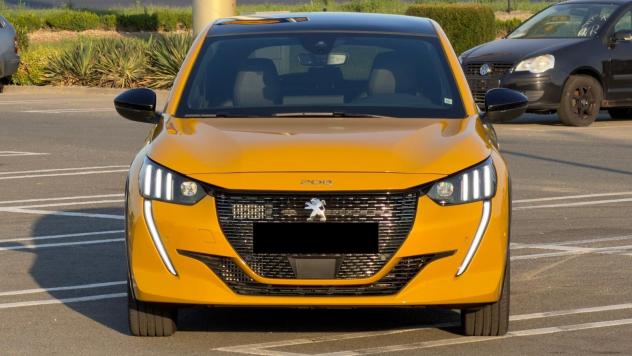 Peugeot 208 PureTech 100 Stop&Start 5 porte GT - Foto 2