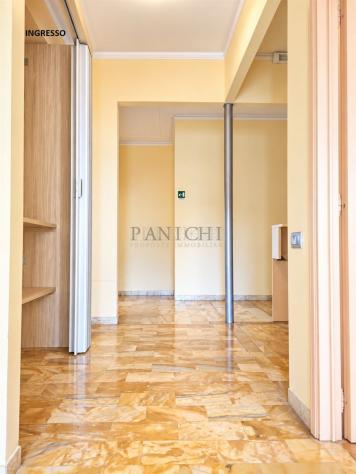 MONTARIOSO – LUMINOSO APPARTAMENTO DI 125 MQ CON TERRAZZO E ASCENSORE - Foto 7