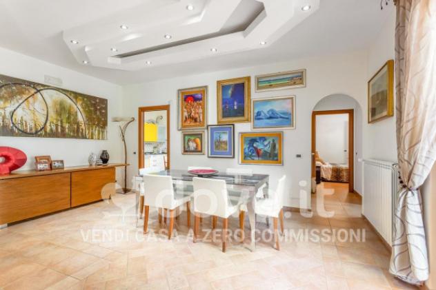 Appartamento di 140 m² con 4 locali e box auto in vendita a Palestrina - Foto 2