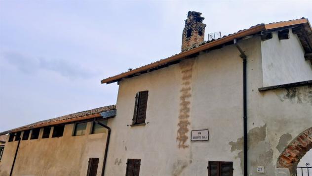 Ampio Cascinale con Corte Privata: Abitazione e Grandi Volumi Recuperabili - Foto 7