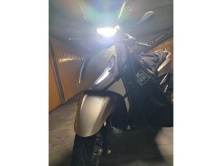Piaggio Beverly 300 Hpe con 1200 km