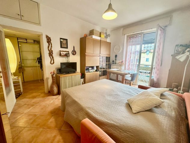 Bilocale con balcone e cantina- 700 euro - Foto 10