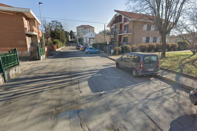 QUADRILOCALE RISTRUTTURATO RIVOLI
