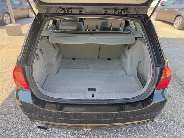 Bmw 320d cat Touring Attiva - Foto 7