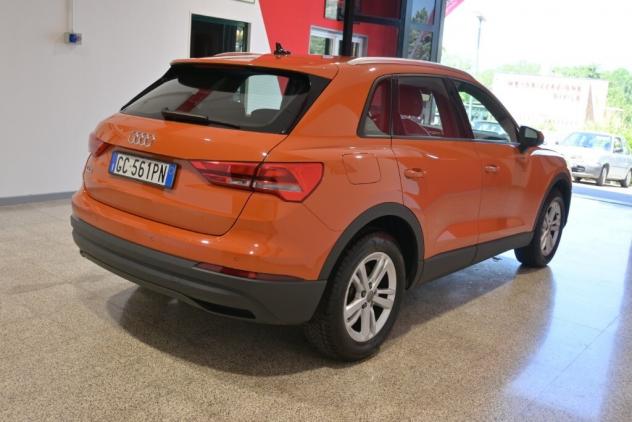Audi Q3 35 TDI S tronic Business Advanced - Foto 8