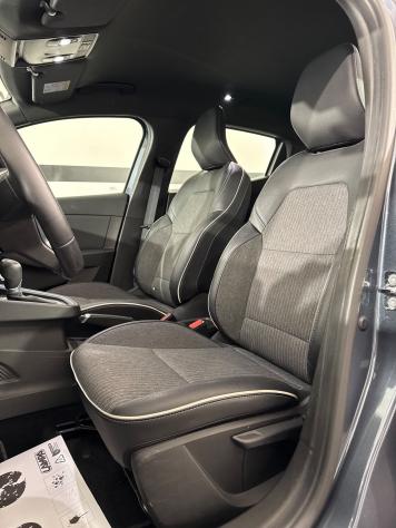 Renault Clio Full Hybrid E-Tech 140 CV 5 porte Intens - Foto 7