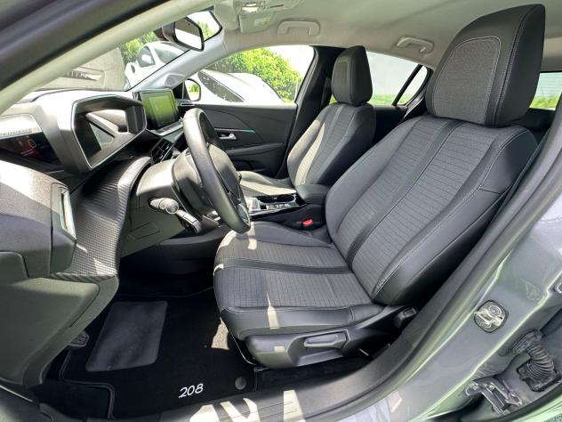 Peugeot 208 1.5 BlueHDI 100cv Allure 2020 - Foto 7