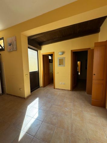 10 V070 Palazzina indipendente ristrutturata nel cuore di Bagheria - Foto 8