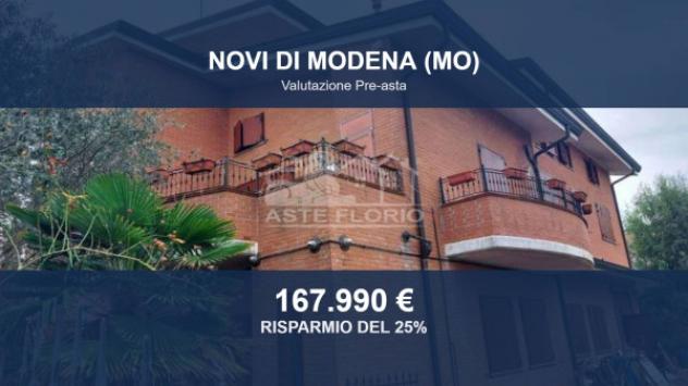 Immobile in asta di 352 m² con più di 5 locali in vendita a Novi di Modena
