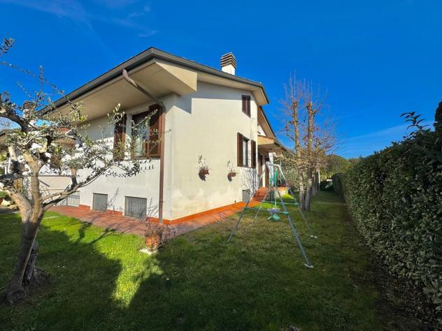 Villetta bifamiliare in vendita a Ponsacco 200 mq Rif: 1410355