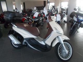 PIAGGIO Beverly 300 i.e. . rif. 24163180