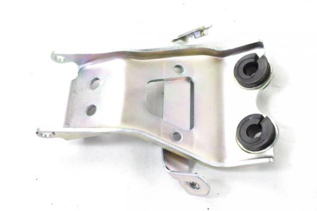 YAMAHA MT-03 BS7F419101 SUPPORTO SERBATOIO BENZINA RH21 20 - 23 FUEL TANK BRACKET - Foto 2