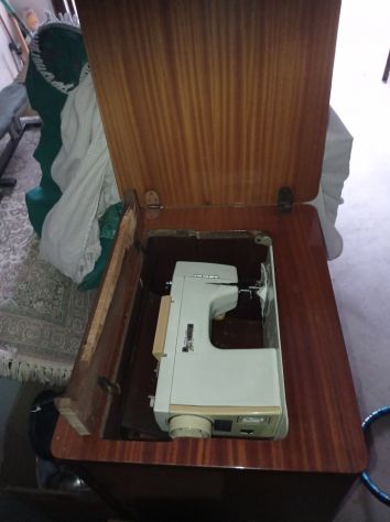 macchina da cucire elettrica Necchi Mille Punti mod. 520 - Foto 3